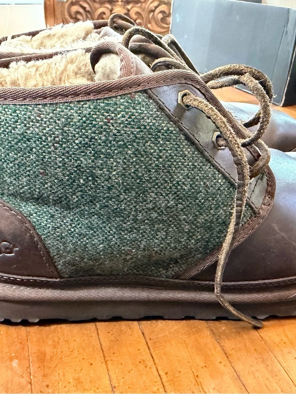 UGG Mens Neumel Donegal Boots size 12